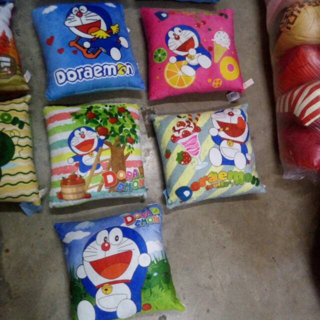 Doraemon Đệm Lót Ghế Sofa Hình Doremon Xinh Xắn Êm Ái