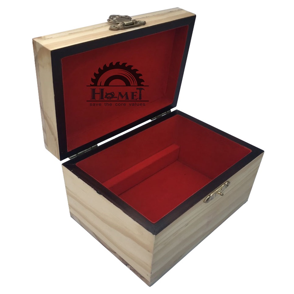 HỘP ĐỰNG QUÀ BẰNG GỖ THÔNG - LÓT NHUNG  ĐỎ BÊN TRONG HỘP