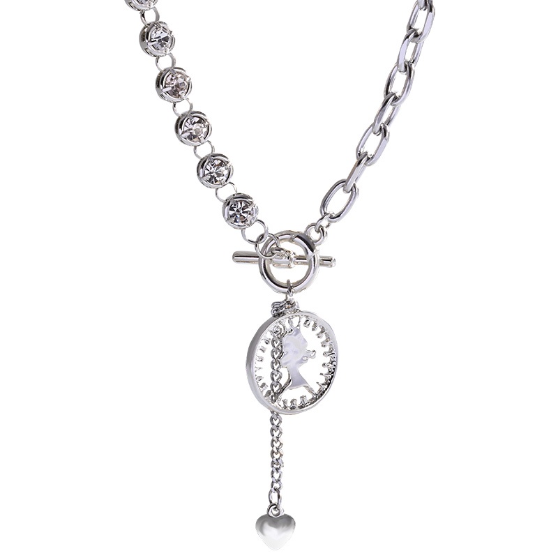 Vòng cổ Mặt Trái Tim Thời Trang Hip Hop Cổ Điển