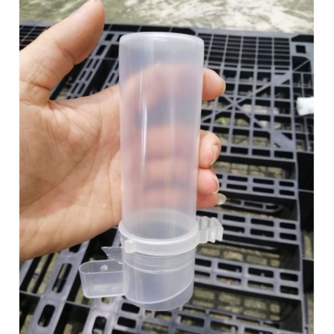 ĐÔI ỐNG ĐỰNG NƯỚC - ĐỰNG CÁM CHO CHIM cóng tròn