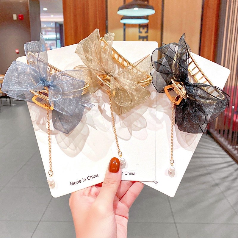 Kẹp Tóc Nơ Đính Hạt Phong Cách Hàn QuốcGIADUNGTONGKHO1Kẹp tóc càng cua gắn nơ vải phụ kiện tóc hot trend tiểu thư