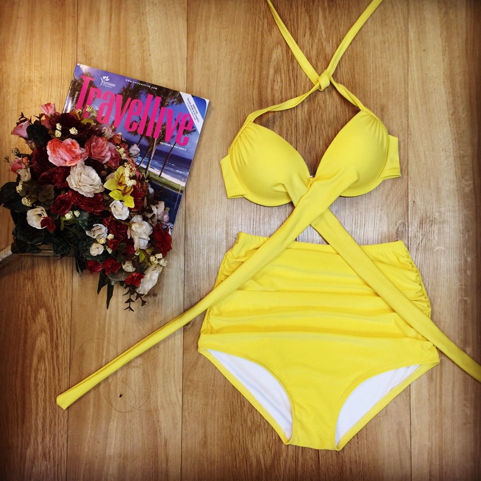 Bikini áo chéo quần nhún vàng