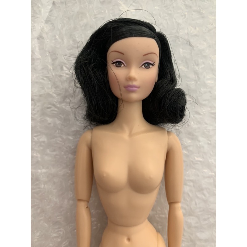 Búp bê Barbie R&D