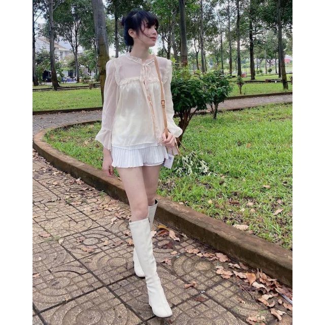 Áo sơ mi voan xếp ly bèo thắt nơ cổ kèm áo 2s tay bồng sang chảnh