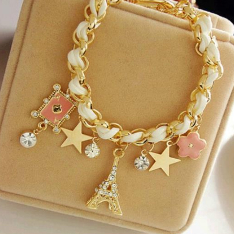 Vòng đeo tay phối mặt hình ngôi sao xinh xắn thời trang cho nữ | BigBuy360 - bigbuy360.vn