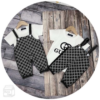 Bán sỉ- set yếm bò áo phông trắng gu chì bé trai 2 màu