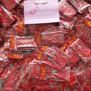 Bao lì xì gấm đỏ may mắn