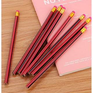 10 cây bút chì gỗ