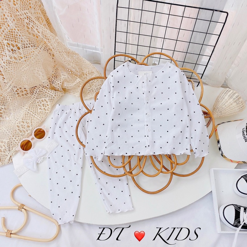 Set 2 bộ len tăm cho bé