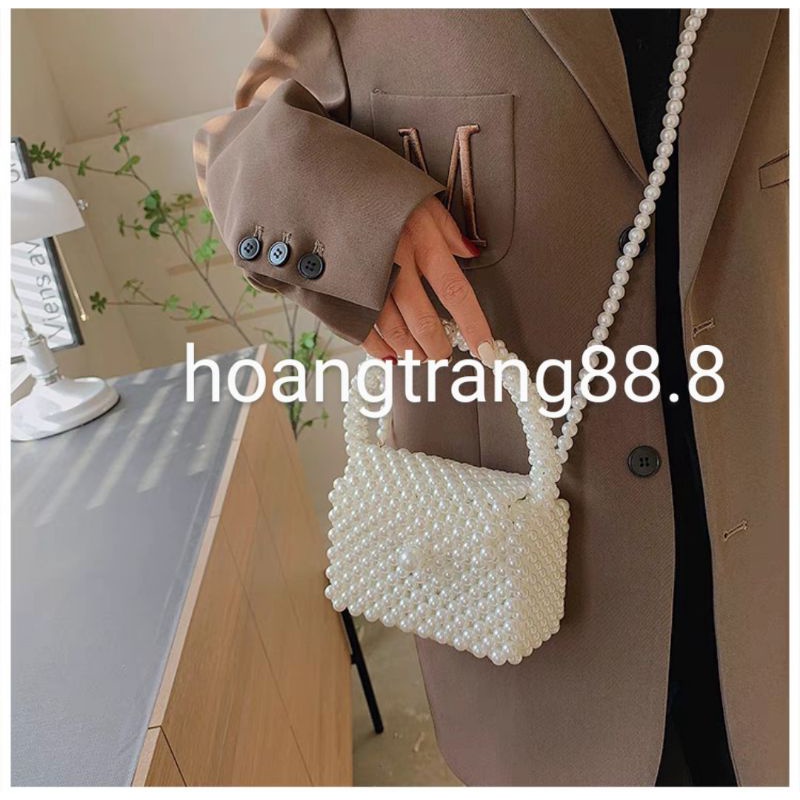 Túi xách tay dáng hộp vuông kết hạt cườm ngọc trai mới lạ
