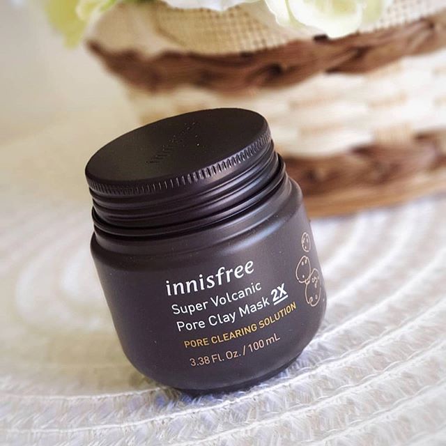 Mặt Nạ Bùn/ 𝘍𝘳𝘦𝘦𝘴𝘩𝘪𝘱 / Mặt nạ đất sét Super Volcanic Pore Clay Mask Innisfree 100ML