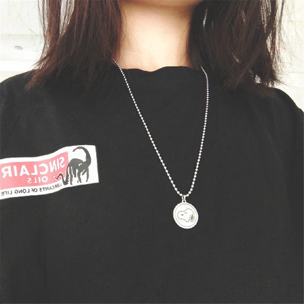 Dây Chuyền Mặt Tròn In Hình Snoopy Charlie Dễ Thương