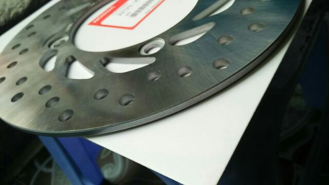 Đĩa thắng zin SH150 Ý 2010