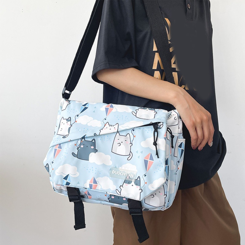 Túi Đeo Chéo Đa Năng Họa Tiết Hoạt Hình Dễ Thương Cho Cặp Đôi
