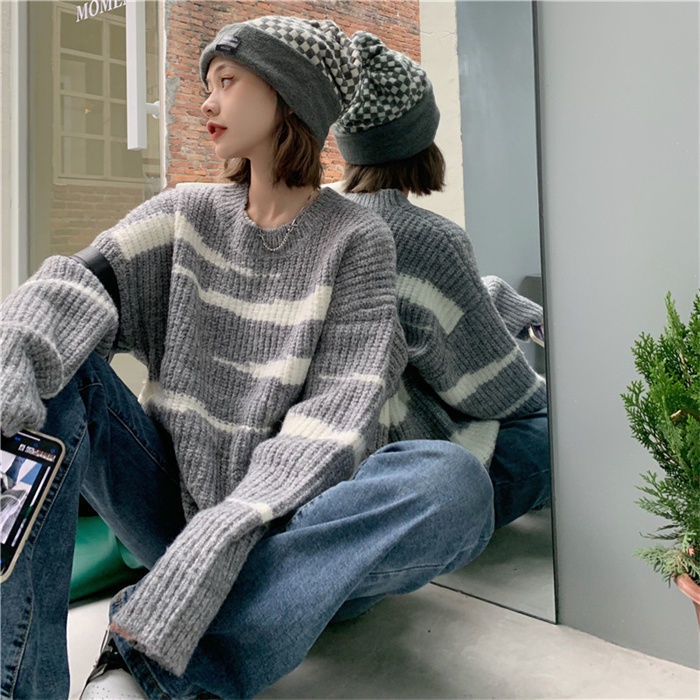 Áo len dáng rộng phong cách Hàn Quốc dễ phối đồ