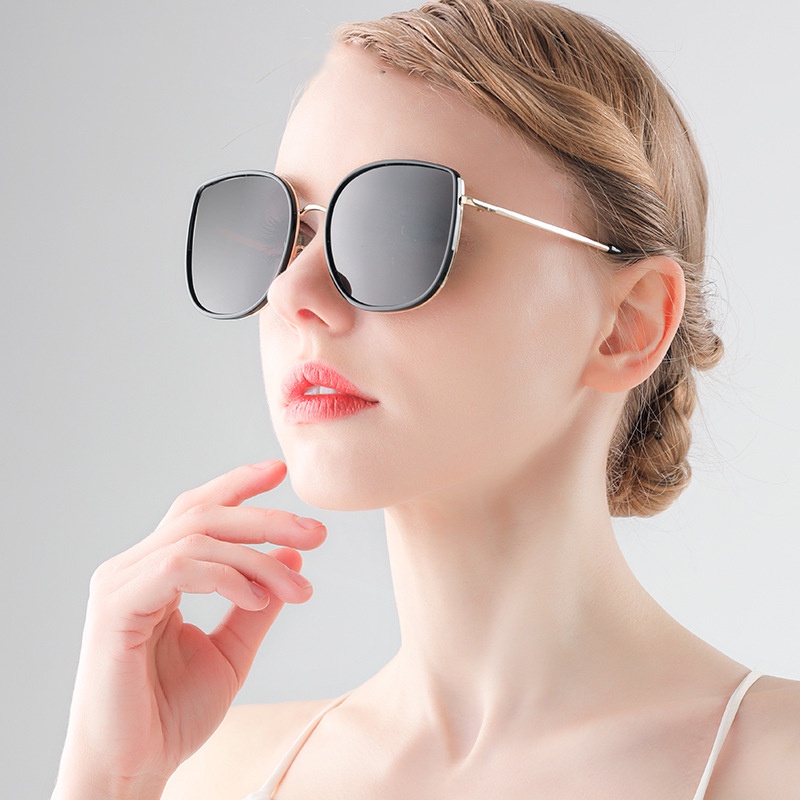 Kính Mát Gọng Mắt Mèo Thời Trang Cho Nữ