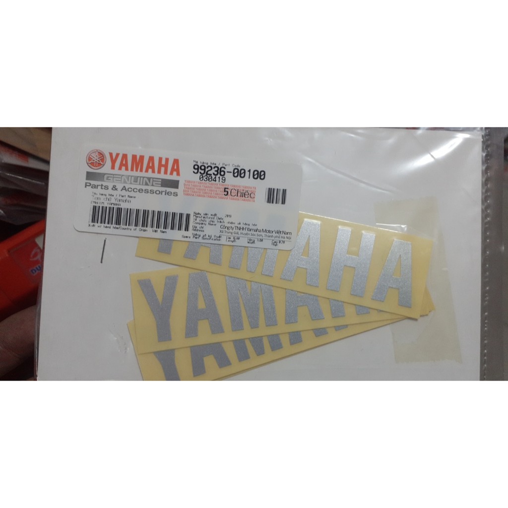 Tem chữ Yamaha 10cm x 2,4cm dán cánh bửng chính hãng