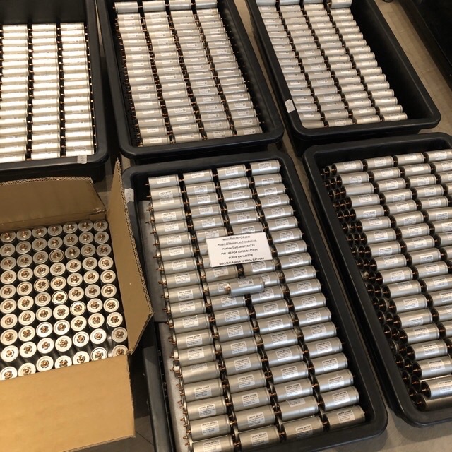 Pin lithium 32650 - 3.2V - Pin lithium sắt phosphate LiFePO4 MỚI 100% kèm mạch bảo vệ 1s cho đèn năng lượng mặt trời