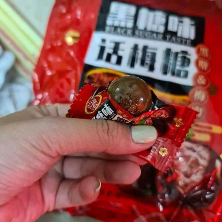 KẸO XÍ MUỘI ĐƯỜNG ĐEN （>30 viên / bịch 300g）