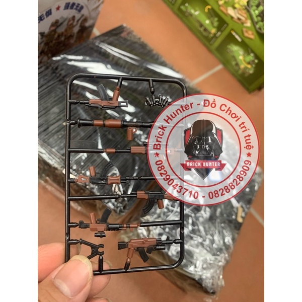 Xếp Hình Army Phụ kiện minifigures Lính : Vỉ vũ khí AK các loại màu Nâu