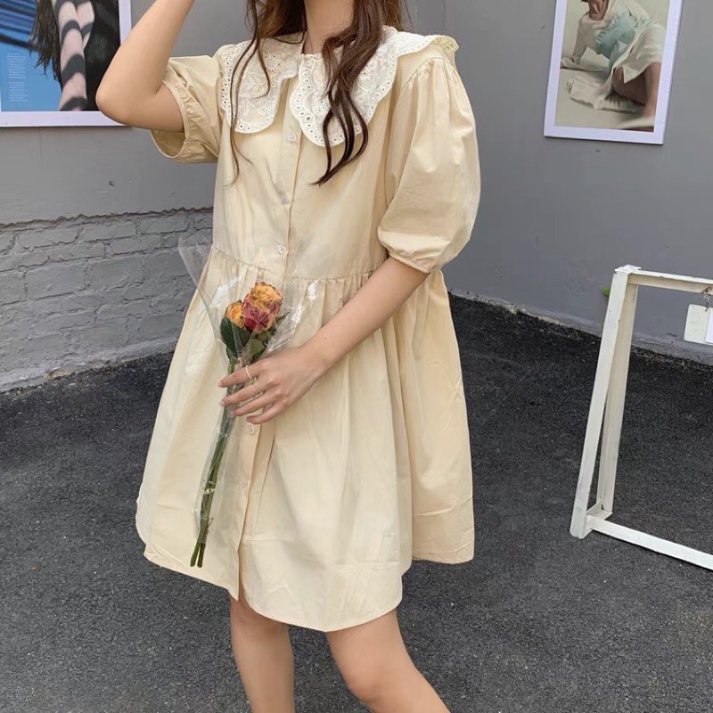 Váy của phụ nữ Pháp 2021 mùa xuân và mùa hè mới phong cách Hàn Quốc tay áo phồng ren búp bê cổ váy rờii