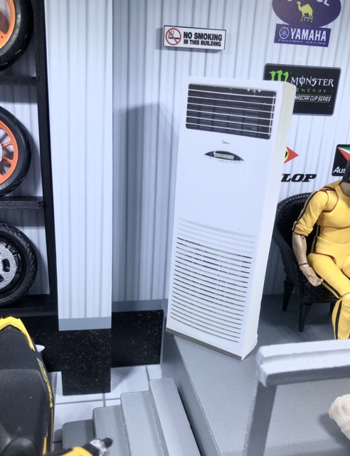 Mô hình máy lạnh đứng 1/12