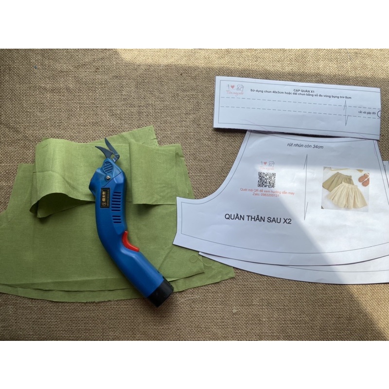 RG430_Rập giấy may quần váy bé gái