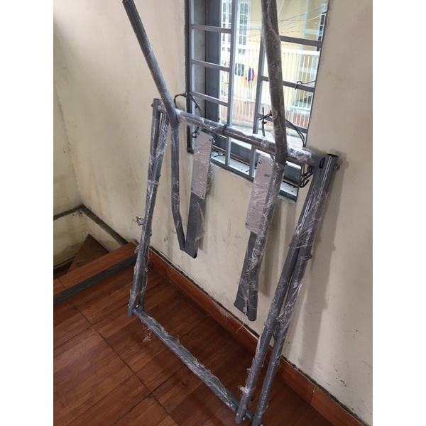 Máy chạy bộ trên không