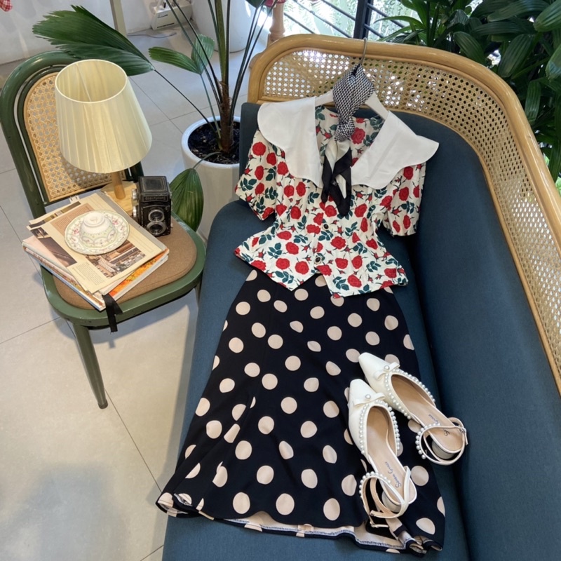 Chân váy đuôi cá vintage