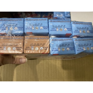 Sữa tươi tiệt trùng Nestle có đường 180ml (lốc 4 hộp)