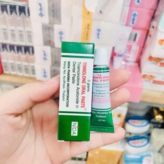 Kem giảm lở miệng, nhiệt miệng của Thái Lan Trinolone Oral Paste