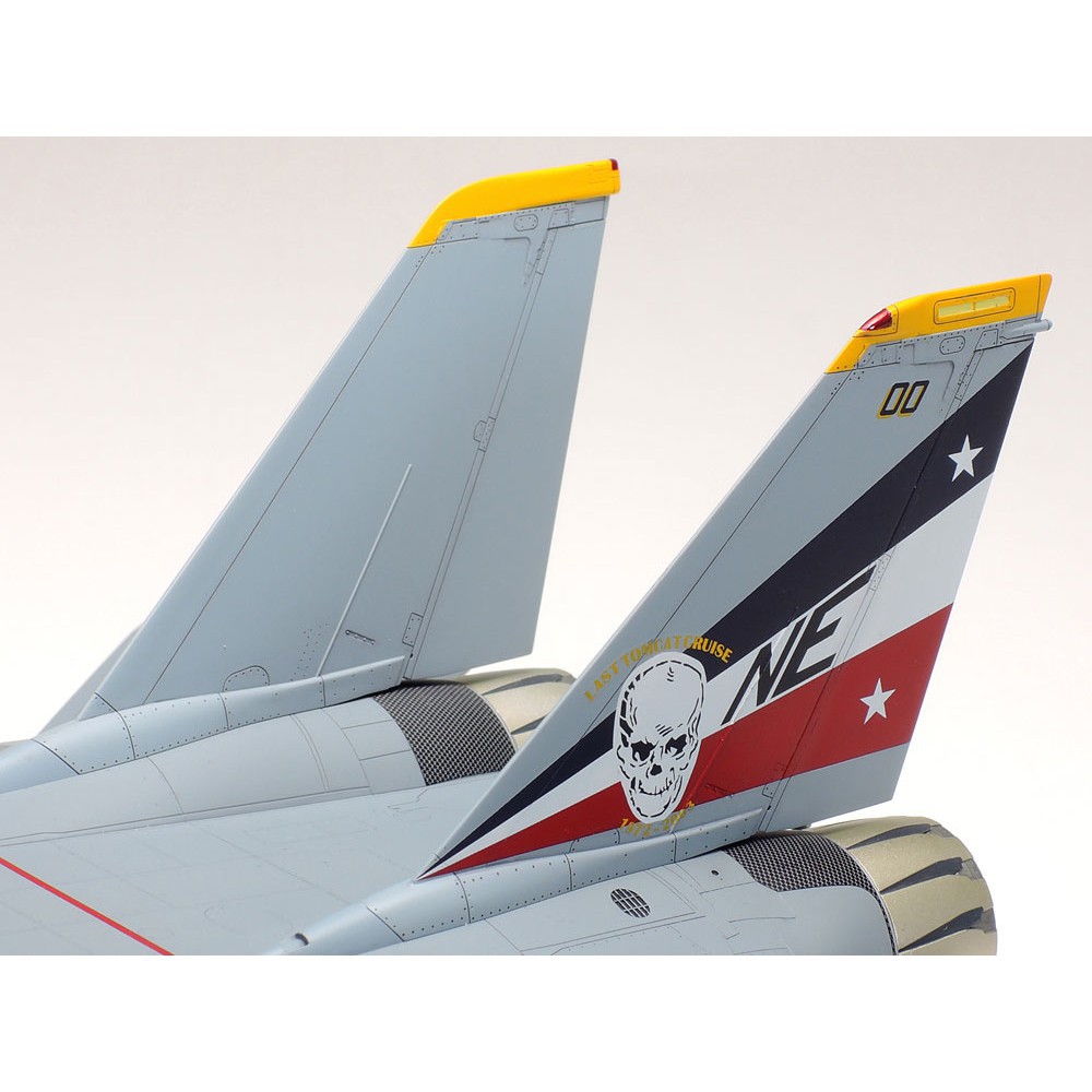 61118 Mô hình máy bay quân sự 1/48 SCALE GRUMMAN F-14D TOMCAT  - GDC