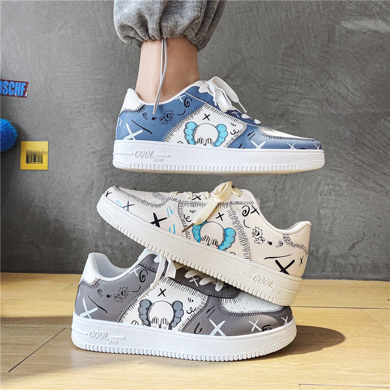 ☑❂✉Giày nam mùa hè 2021 ban sinh viên mới phim hoạt hình Hàn Quốc Sesame Street aj air Force thể thao thoáng khí số 1