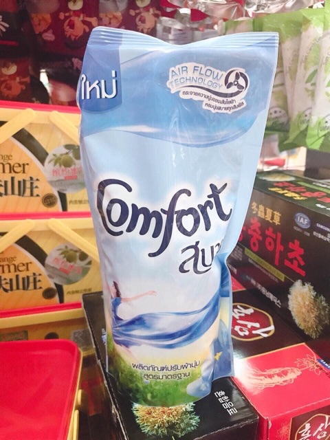 NƯỚC XẢ VẢI COMFORT THÁI LAN -TÚI 600ML