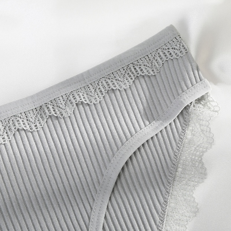 Quần lót cotton phối ren quyến rũ dành cho nữ Levao