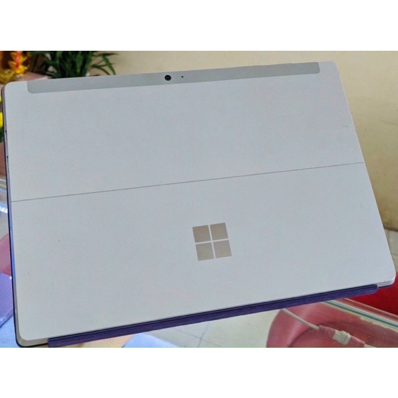 Máy Tính Bảng Microsoft suface 3 64GB 4G nguyên zin máy đẹp