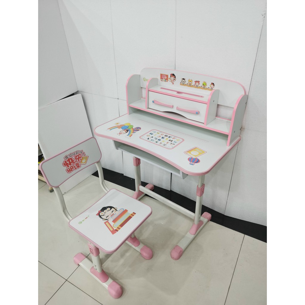 BỘ BÀN HỌC SINH TĂNG CHỈNH ĐỘ CAO KÈM GIÁ SÁCH KÍCH THƯỚC 50CM *75CM | BigBuy360 - bigbuy360.vn