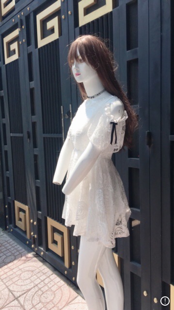 Công chúa ren trắng size M