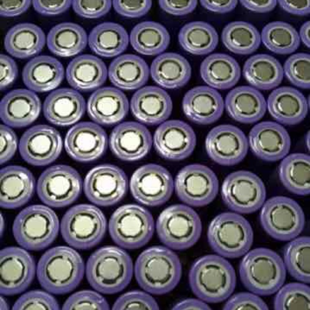 Pin sạc dự  18650-2600mah 4.2vchất lượng cao