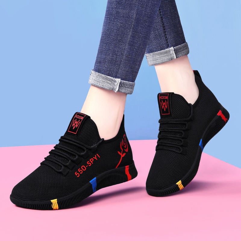 Giày sneaker thể thao nữ thời trang mới nhất buộc dây siêu nhẹ Vuajay V245