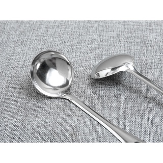 Vá múc canh 💖𝑭𝑹𝑬𝑬𝑺𝑯𝑰𝑷💖 Vá inox cán dài