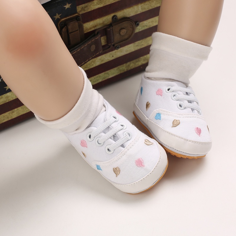 Giày Sneaker Da PU Đế Mềm In Hình Trái Tim / Ngôi Sao Cho Bé Sơ Sinh 0-18 Tháng Tuổi