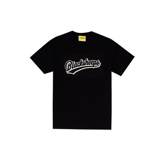 Áo thun tay ngắn BLACKSHEEPS® màu đen aka ATHLETIC LOGO OVERSIZED SS TEE - BLACK
