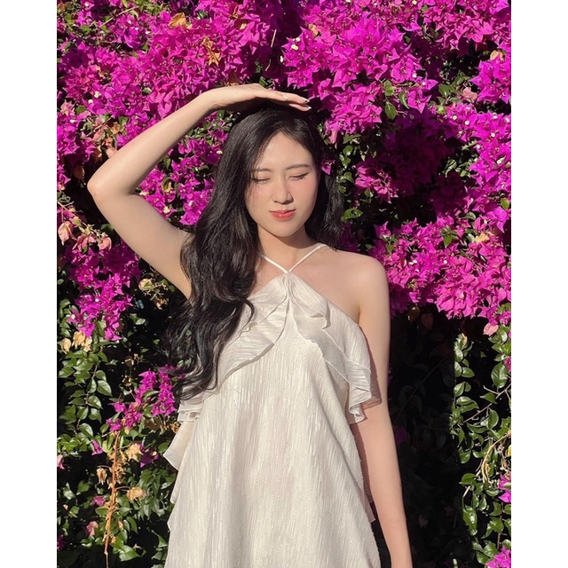 Váy Tơ Bèo Cổ Yếm Trắng Sexy Có Ảnh Thật Kèm Video | BigBuy360 - bigbuy360.vn