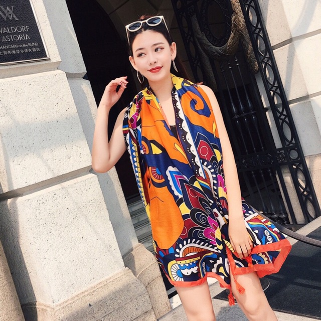 Khăn choàng linen đi biển hoạ tiết thổ cẩm - Mã LN036