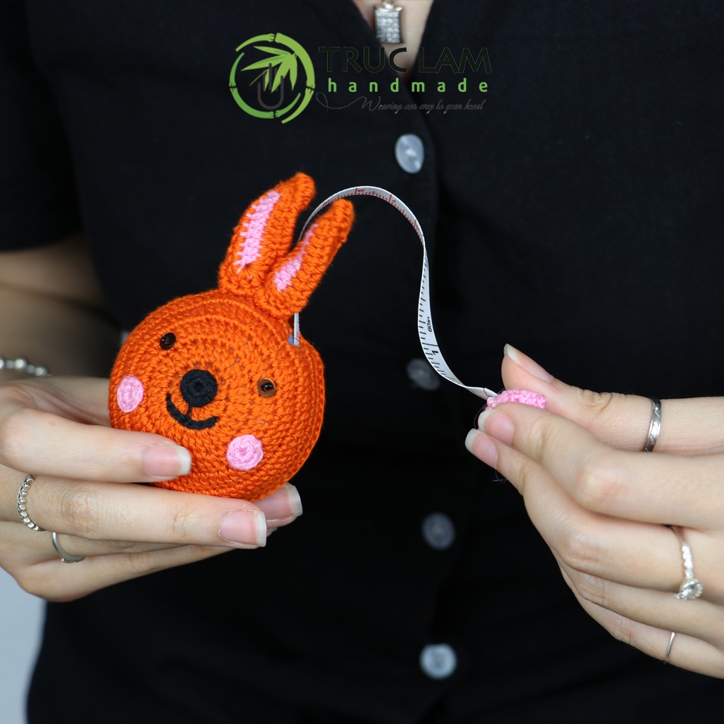 Thước Dây Cuộn Mini Rút Tự Động Đan Len Nhiều Màu Sắc Hình Các con Vật Trúc Lâm Handmade