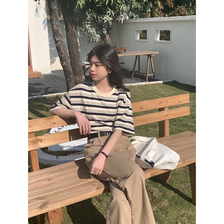 Áo Thun Nữ Ngắn Tay Cổ Tròn Họa Tiết Kẻ Sọc Thời Trang Mùa Hè