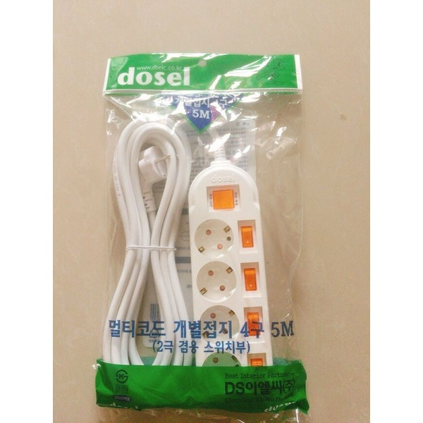 Ổ cắm điện Hàn Quốc, loại 4 lỗ 5 công tắc với chiều dài của dây là 5 mét. Mã hàng: DM2221 tự động ngắt điện khi quá tải