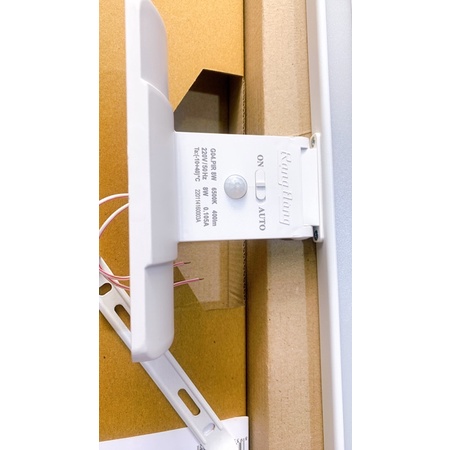 Đèn led chiếu gương cảm biến Rạng Đông 8w