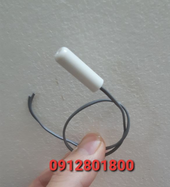 Sensor cảm biến tủ lạnh mạch Toshiba Hàng Hãng